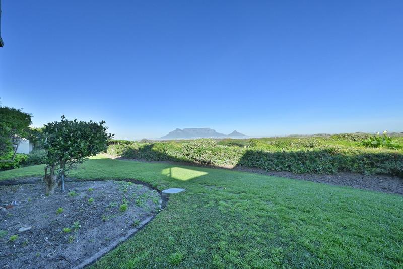 3 Bedroom Property for Sale in Dolphin Beach Western Cape